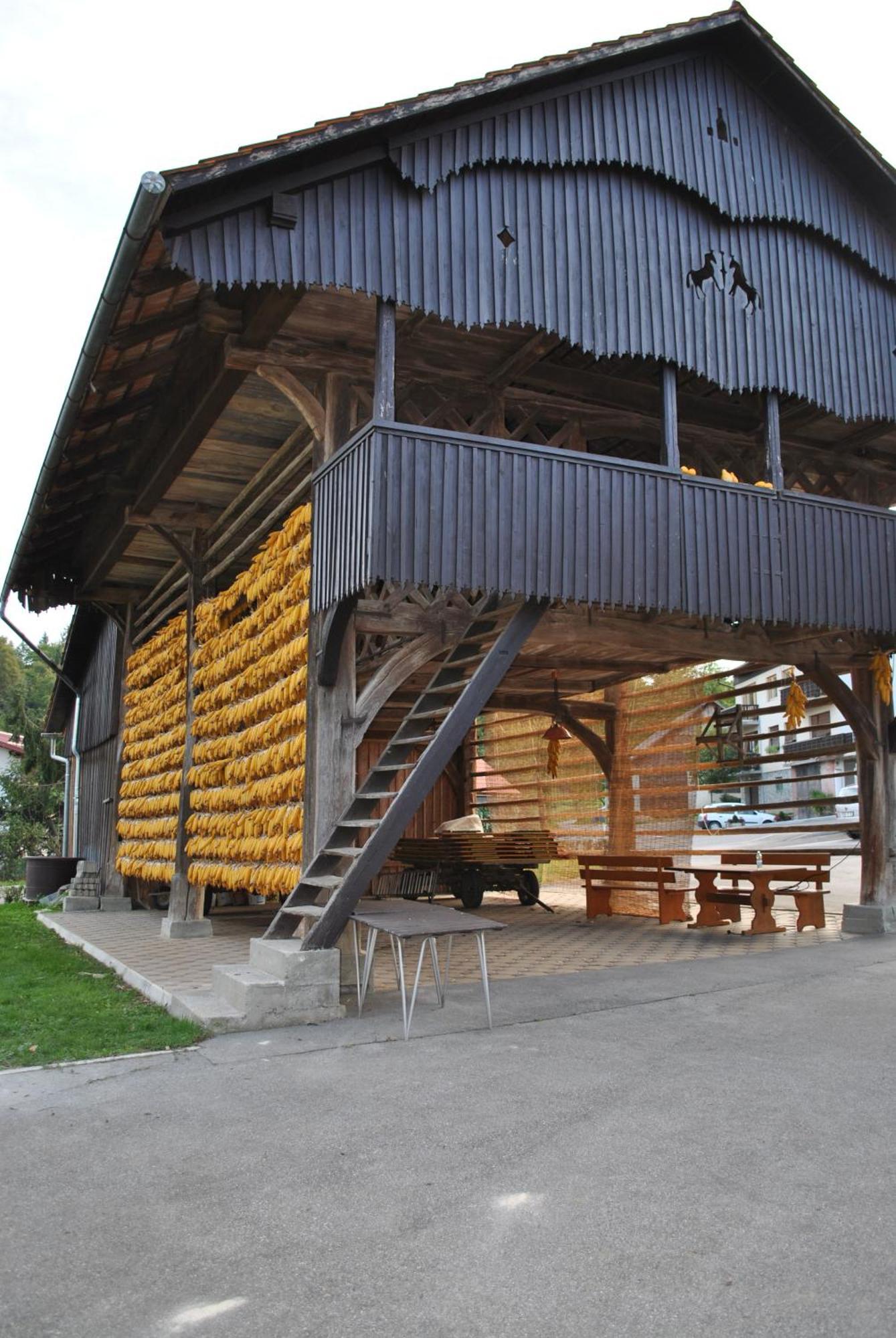 Marincic Inn Skocjan  Exteriör bild